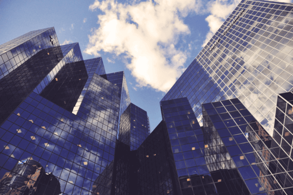 Leadership Lessons: 5 Things Successful Leaders Do Differently 