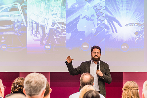 Grant vom Microsoft Digital Transformation Team