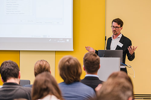 Foto: ©InLoox GmbH; Fotografin: Mica Zeitz; Jung und Wild design