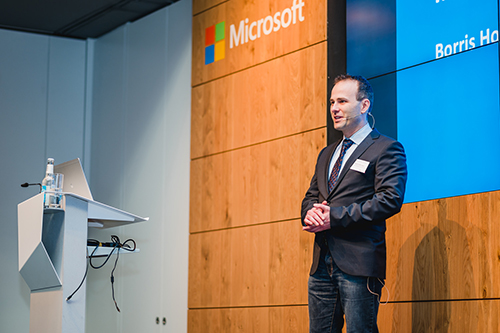 Borris Hoffmeister von Intermed hält seinen Kundenvortrag am InLoox Insider Tag in Berlin 2019