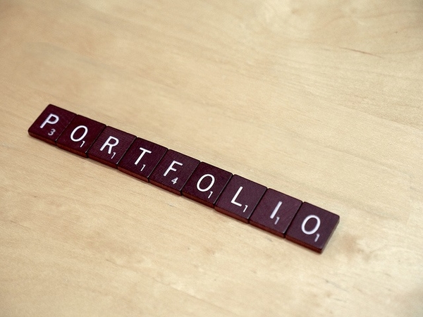 Managing Portfolios for Project Success