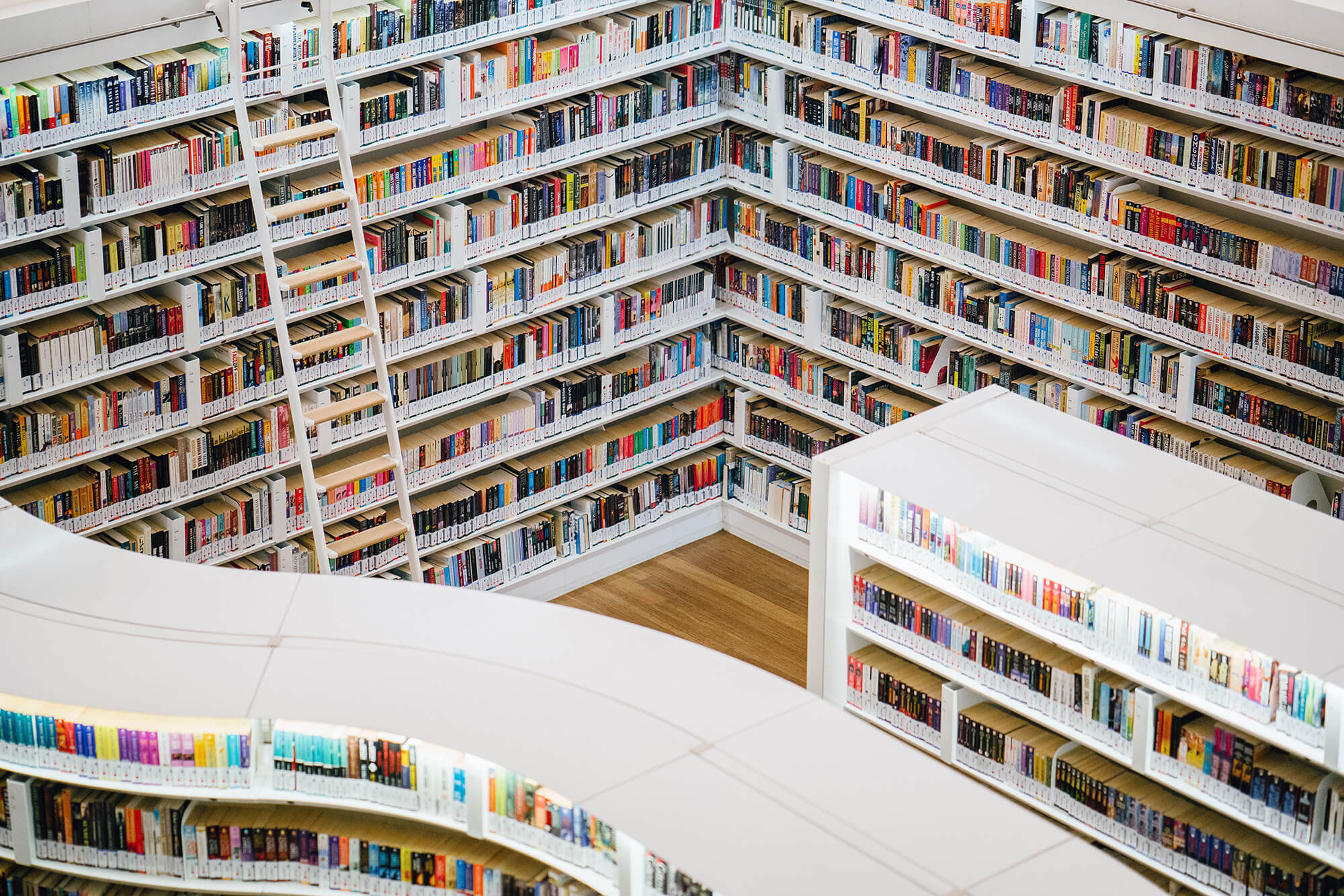 Neues Whitepaper: Wissensmanagement in Projekten ¬ 7 Tipps zur Implementierung