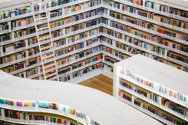 Neues Whitepaper: Wissensmanagement in Projekten ¬ 7 Tipps zur Implementierung