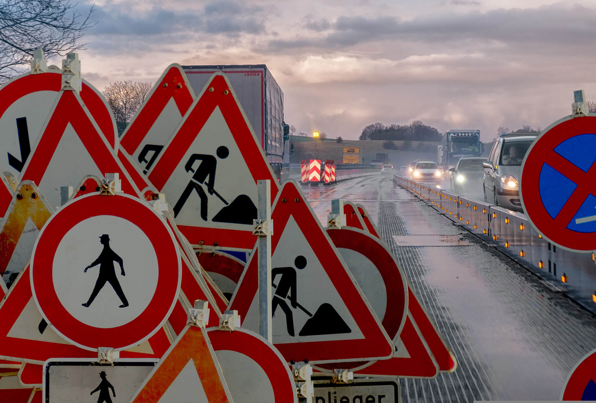 Wenn jedes Ihrer Projekte eine den Verkehr lahmlegende Großbaustelle ist, sollten Sie eine Projektmanagement-Software-Lösung in Betracht ziehen.
